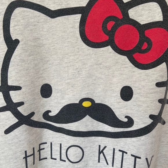 Official Hello Kitty Crewneck - Picture 3 of 3